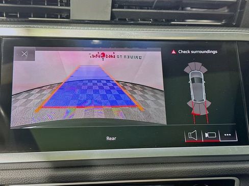 Used 2020 Audi Q3 2.0T Premium Plus w/ Premium Plus Package image 17