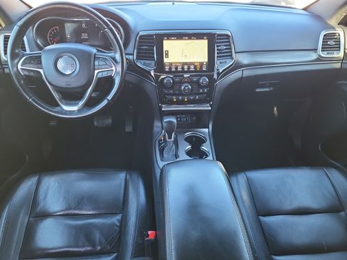 Used 2019 Jeep Grand Cherokee Limited image 9