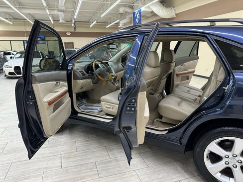 Used 2006 Lexus RX 330 FWD image 12