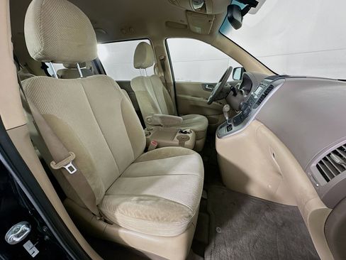 Used 2012 Kia Sedona EX FWD image 31