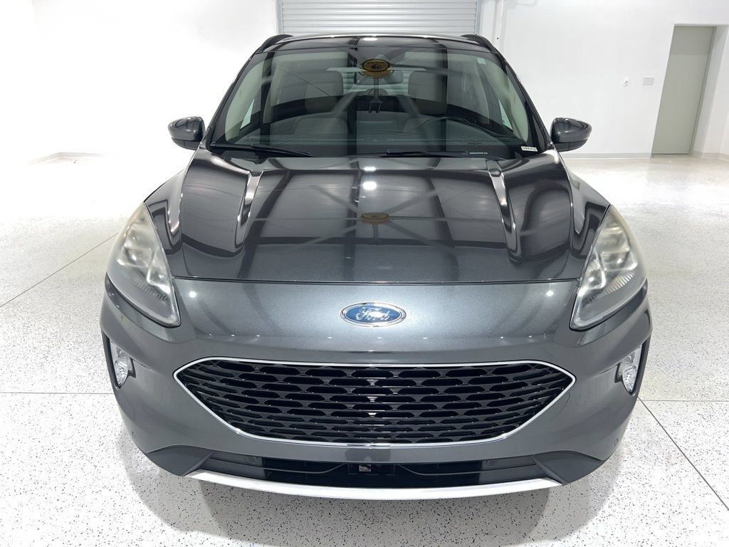 Used 2020 Ford Escape Titanium AWD/4WD image 8