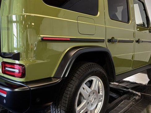 Used 2025 Mercedes-Benz G 550 image 31
