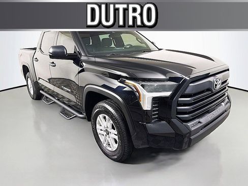 Used 2025 Toyota Tundra SR5 w/ SR5 Convenience Package image 1