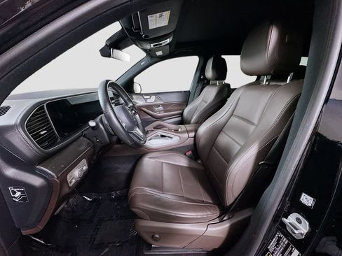 Used 2021 Mercedes-Benz GLS 450 4MATIC image 24