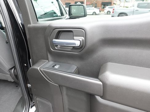 Used 2024 Chevrolet Silverado 1500 Custom AWD/4WD image 27