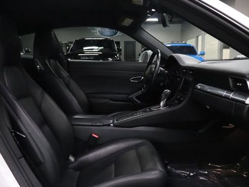 Used 2016 Porsche 911 Carrera RWD image 16