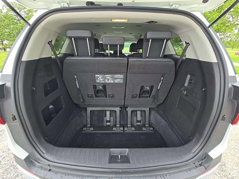 Used 2026 Kia Carnival LXS FWD image 10