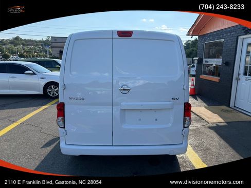 Used 2015 Nissan NV200 SV w/ Technology Package FWD image 4