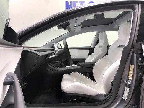 Used 2025 Tesla Model 3 Performance AWD/4WD image 14
