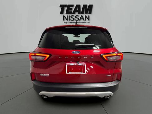 Used 2023 Ford Escape SE w/ PHEV Premium Package image 5