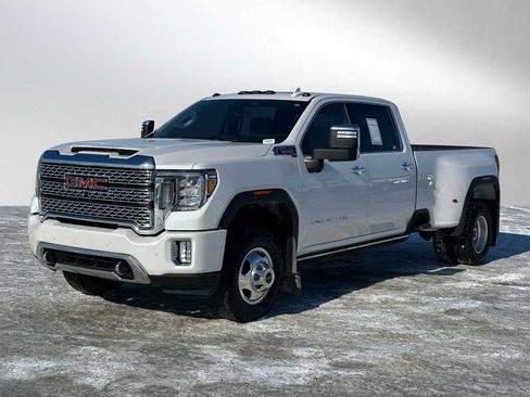 Used 2022 GMC Sierra 3500 Denali w/ Denali Ultimate Package AWD/4WD image 7