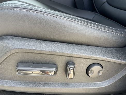 New 2025 Honda Pilot Touring image 25