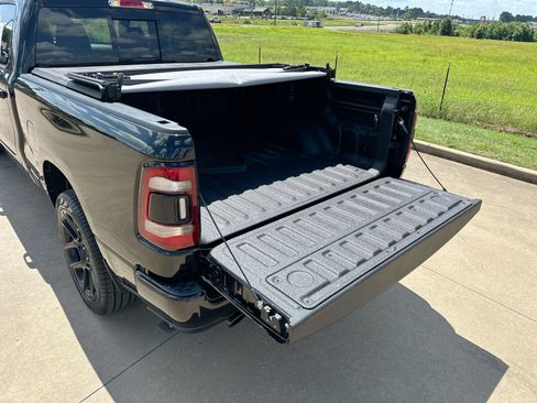 Used 2023 RAM 1500 Laramie AWD/4WD image 24