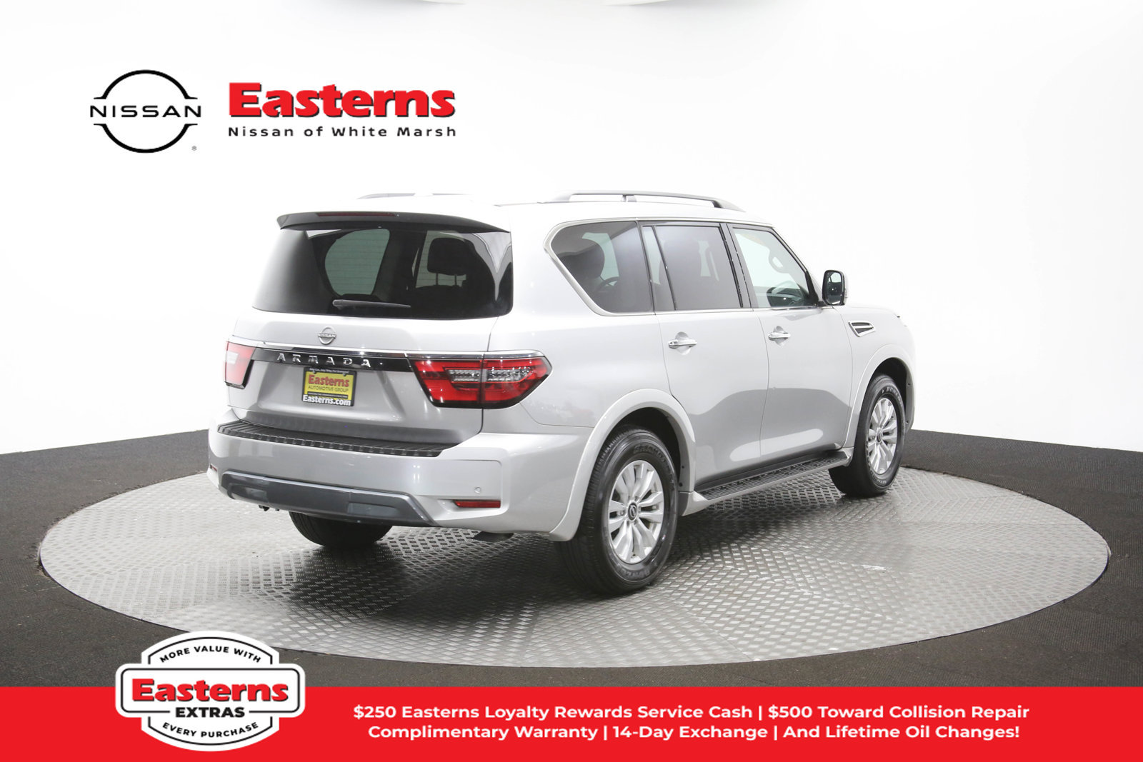Used 2023 Nissan Armada SV AWD/4WD image 43