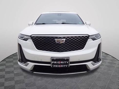 Used 2021 Cadillac XT6 Premium Luxury image 5