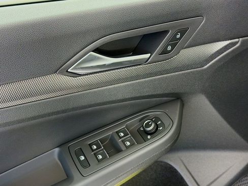 New 2026 Volkswagen GTI SE image 18