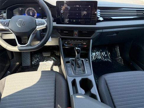 New 2025 Volkswagen Jetta S image 6