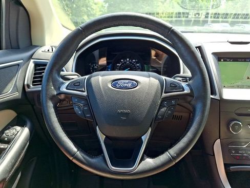 Used 2017 Ford Edge SEL w/ Equipment Group 201A AWD/4WD image 20