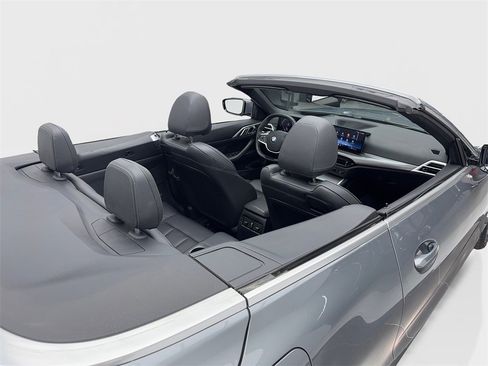 Used 2025 BMW 430i xDrive Convertible image 17