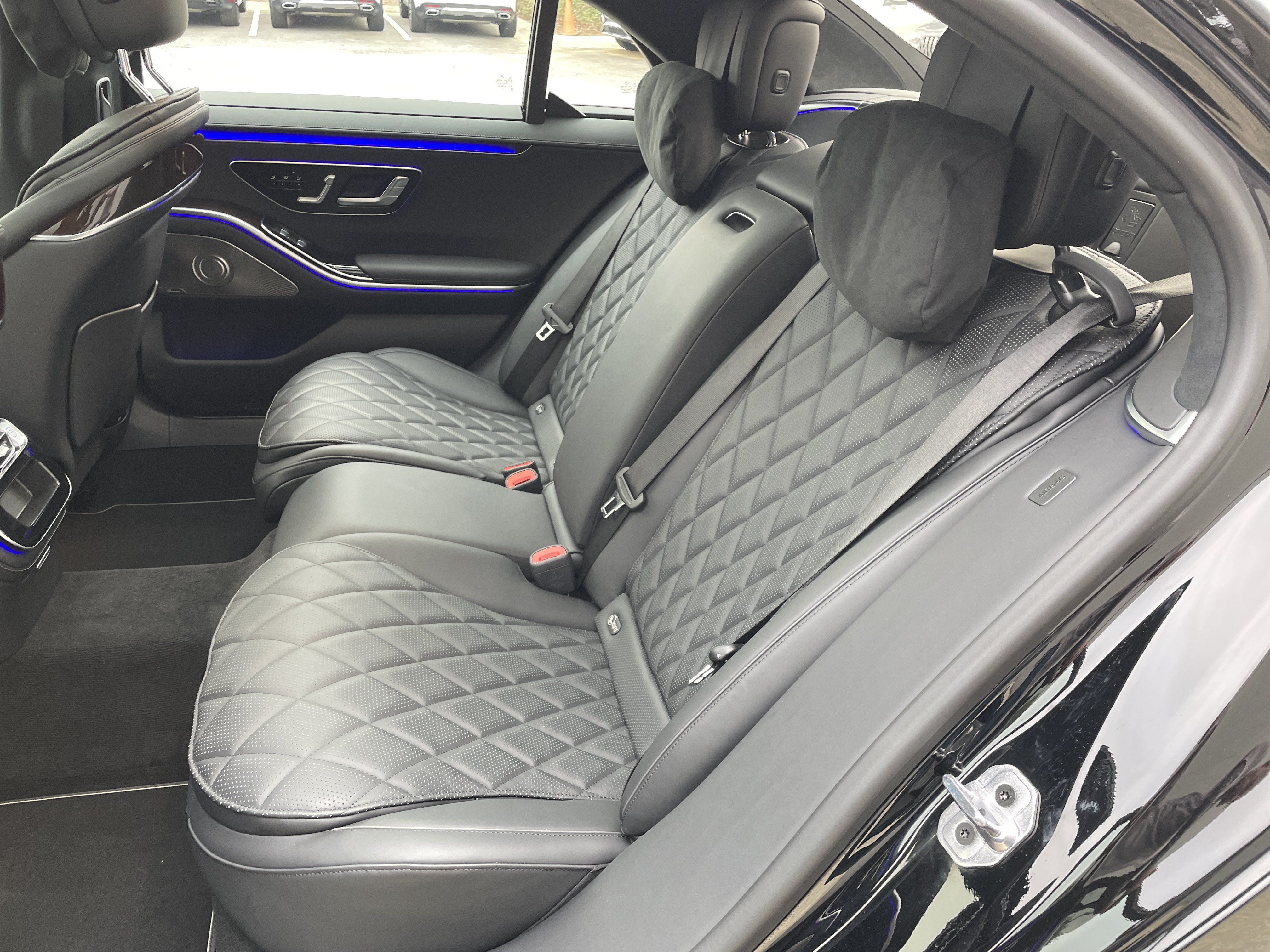 Used 2024 Mercedes-Benz S 580e 4MATIC Sedan image 38