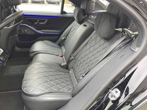 Certified 2024 Mercedes-Benz S 580e S 580e 4MATIC Sedan image 38