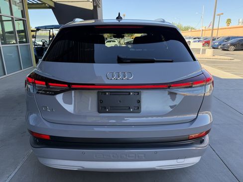 Used 2024 Audi Q4 e-tron Premium w/ Convenience Package image 13