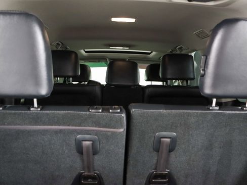 Used 2019 Toyota Land Cruiser image 32