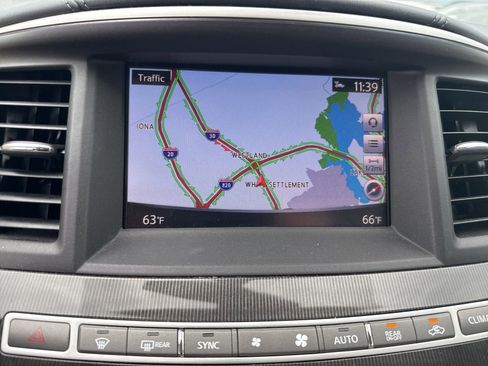 Used 2019 INFINITI QX60 Luxe w/ Essential Package FWD image 34