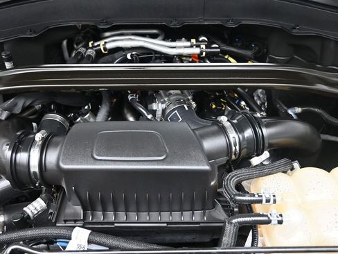 Used 2022 Ford Explorer ST w/ Equipment Group 401A image 33