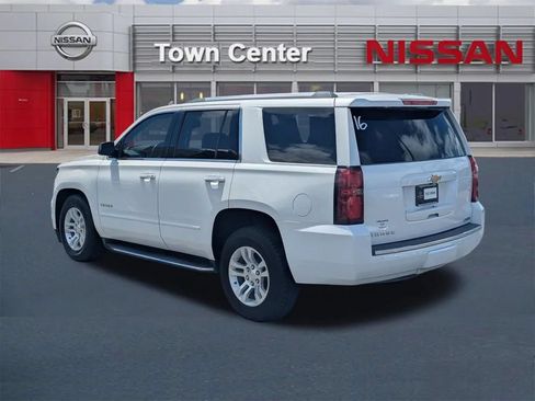 Used 2017 Chevrolet Tahoe Premier AWD/4WD image 5