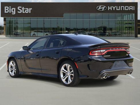 Used 2022 Dodge Charger R/T RWD image 3