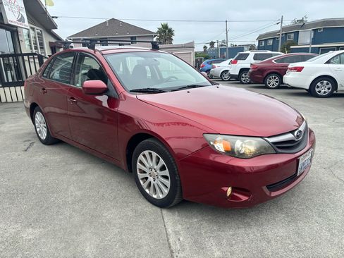 Used 2010 Subaru Impreza 2.5i Premium image 3