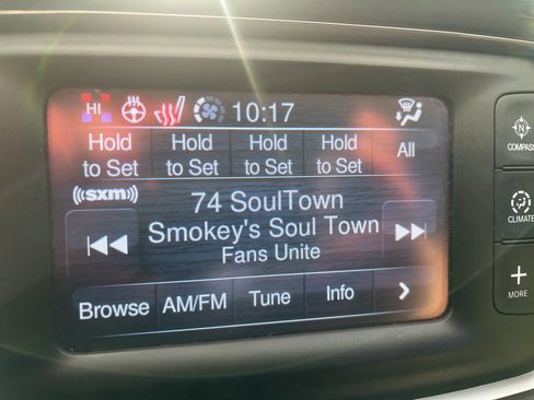 Used 2014 Jeep Grand Cherokee Limited image 16