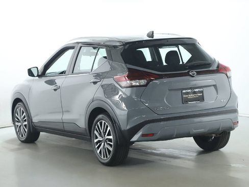 Used 2023 Nissan Kicks SV FWD image 41