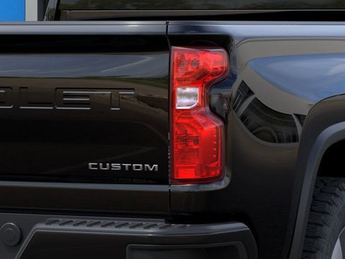 New 2026 Chevrolet Silverado 2500 Custom w/ Custom Convenience Package AWD/4WD image 11