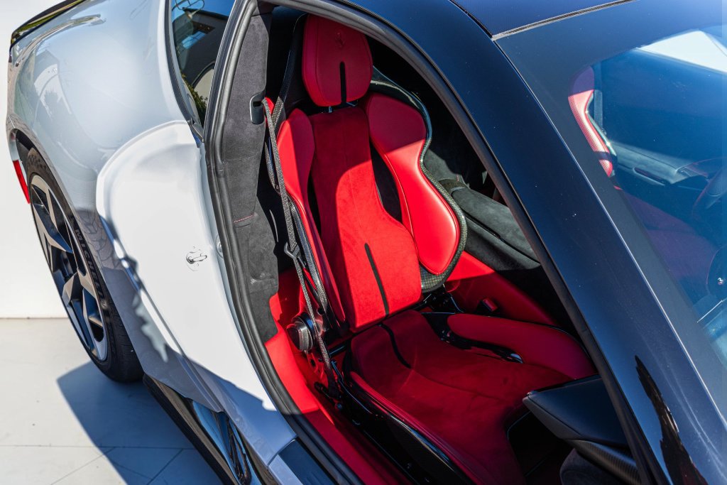 Certified 2025 Ferrari 12Cilindri RWD image 56