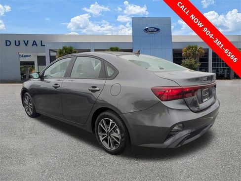 Used 2024 Kia Forte LXS image 6