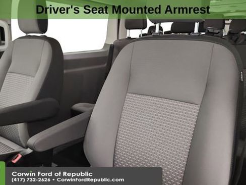 Used 2024 Ford Transit 350 XLT image 11