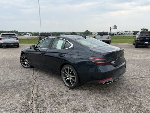 Used 2025 Genesis G70 2.5T AWD/4WD image 7