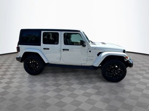 Used 2023 Jeep Wrangler Unlimited Sahara w/ Cold Weather Group AWD/4WD image 5