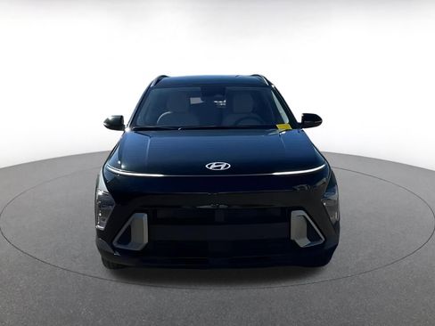 Used 2025 Hyundai Kona SEL image 4