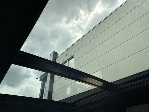 New 2025 Cadillac XT5 Premium Luxury w/ LPO, Floor Liner Package image 8