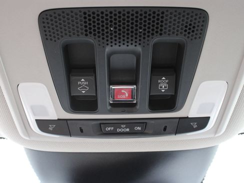 New 2026 Honda Pilot Touring image 41