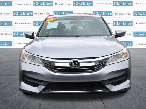 Used 2017 Honda Accord LX image 2
