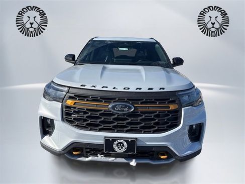 New 2026 Ford Explorer Tremor image 2