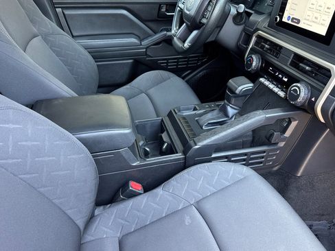 Used 2024 Toyota Tacoma SR RWD image 21