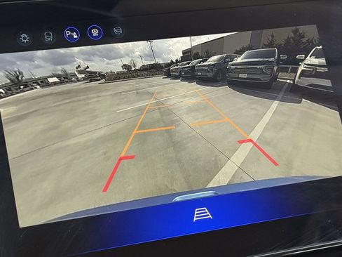 New 2027 Chevrolet Bolt LT w/ Comfort Package image 16