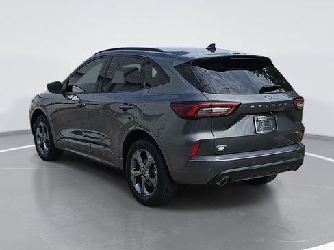 Certified 2023 Ford Escape ST-Line w/ Tech Pack #1 AWD/4WD image 5
