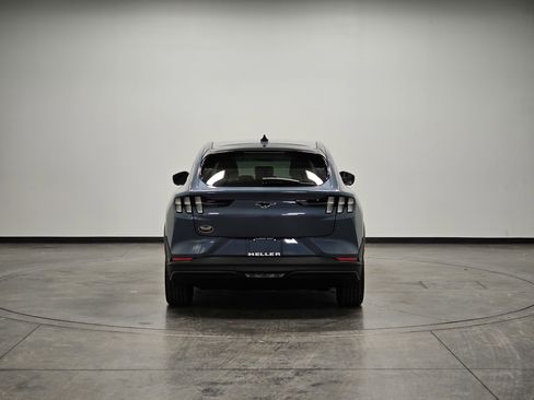 Used 2023 Ford Mustang Mach-E Select image 7