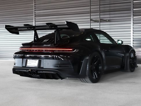 Certified 2025 Porsche 911 GT3 RS image 11